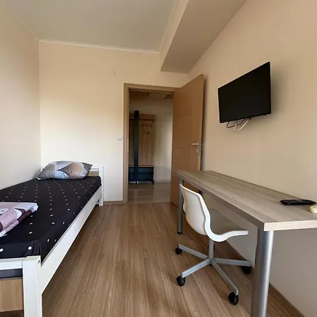 Family Apartment *
